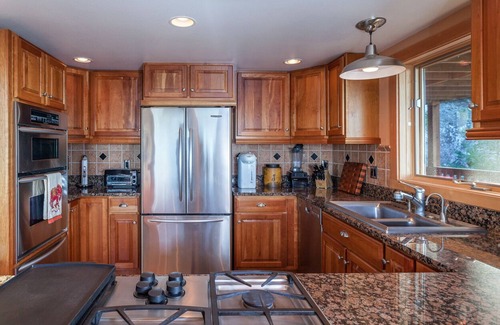Friday Harbor Casa | Gorgeous 4 dormitorios Island Retreat Con Island / Agua Vistas; Plazas 12