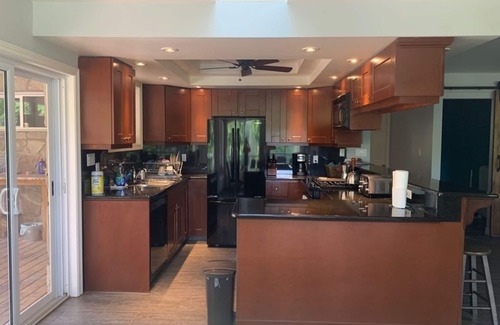 Bobcaygeon Cabaña | Gorgeous 4 season cottage on 15 Acres!
