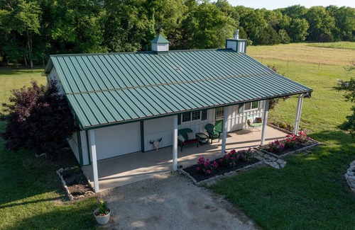 Cottonwood Falls Casa | Gorgeous 46 acre country property nestled in to the beautiful Kansas Flint Hills