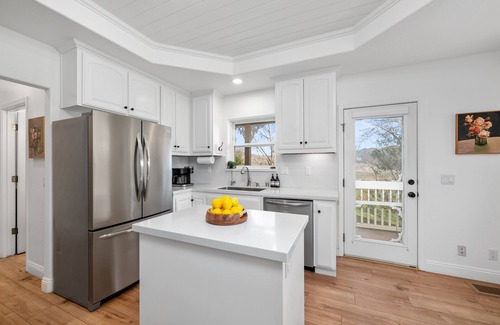 Atascadero Casa | Gorgeous 4BR 10 miles from SLO