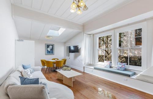Mount Eden Casa | Gorgeous 4BR Mt Eden Retreat by Zodiak Stays