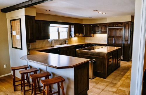 Meeker Casa | Gorgeous 5 Bedroom 4 Bath Home on the White River
