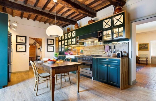 Bolgheri Villa | GORGEOUS 5BD-5BA VILLA W/ POOL AND BEAUTIFUL VIEWS ON THE TUSCAN COAST