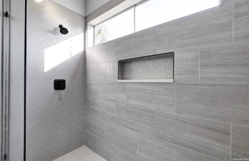 Jefferson Casa | Gorgeous 6BR Sleeps 18 w Hot Tub