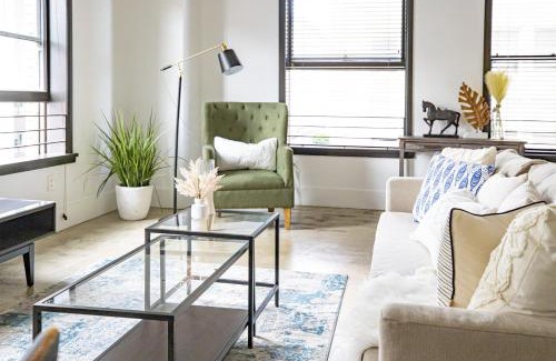 Historic Core Apartamento | Gorgeous Apartment 2-bedroom 2-bathroom