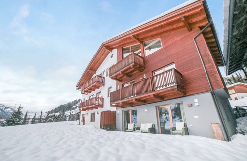Selva di Val Gardena Apartamento | Precioso apartamento cerca de los remontes con Wi-Fi, aparcamiento y jardín; se admiten mascotas