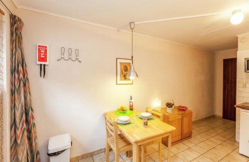 Durbuy Apartamento | Gorgeous Apartment in Bohon with Garden Furniture and BBQ