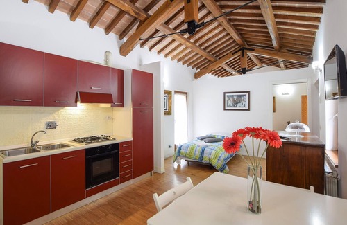 Gubbio Apartamento | Precioso apartamento en Gubbio con WiFi