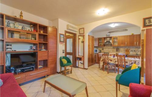 Trebbiantico Apartamento | Gorgeous Apartment In Pesaro -Pu-