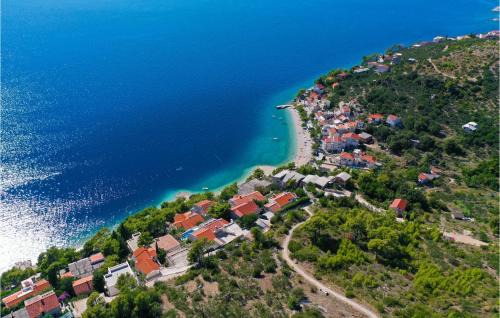 Bratus Apartamento | Gorgeous Apartment In Krvavica