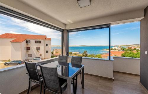 Kustici Apartamento | Gorgeous Apartment In Kustici, Novalja