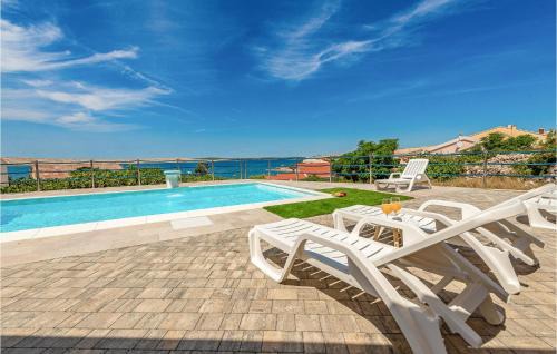 Kustici Apartamento | Gorgeous Apartment In Kustici, Novalja