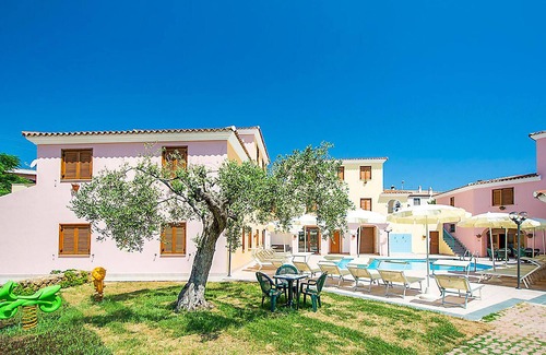 Sos Alinos Apartamento | Precioso apartamento en Orosei con WiFi