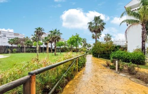 Rota Apartamento | Gorgeous Apartment In Rota With Wifi