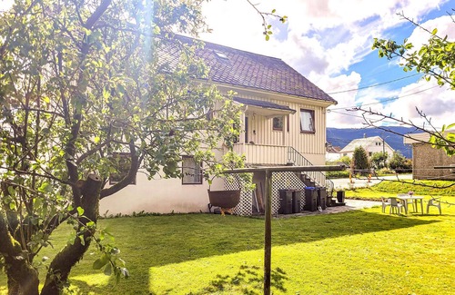 Vindafjord Apartamento | Precioso apartamento en Sandeid con.