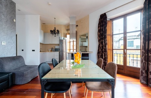 Santa Cruz Apartamento | Apartamento precioso con piscina y vistas a la Catedral