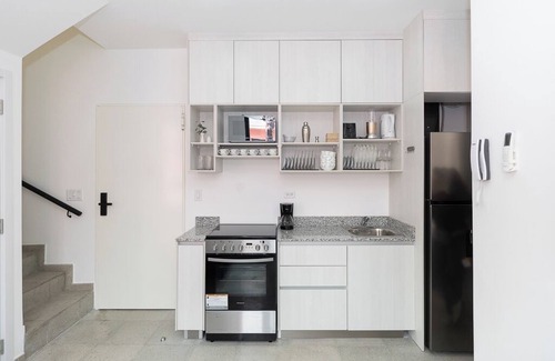 Santa Ana Apartamento | Gorgeous Apt Studio with private rooftop in Santa Ana - Downtown property - Revitalizing in process