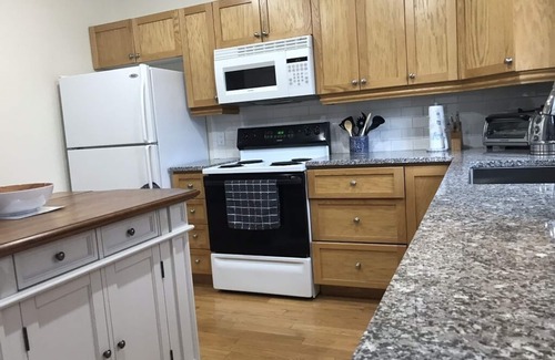 Bar Harbor Condominio | ¡NUEVO LISTADO! Hermosa propiedad de Bar Harbor