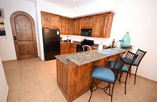 Puerto Peñasco Complejo | Luxurious Mermaid Cove 1B/1B - Condo-Bella Sirena