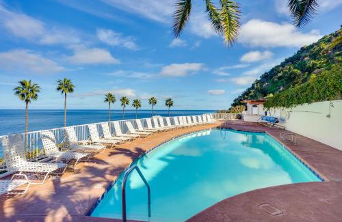 Avalon Apartamento | Gorgeous Catalina Island Condo with Golf Cart!