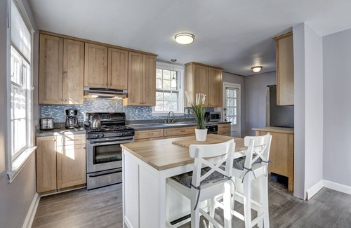 Somerset Casa | Gorgeous City Villa House