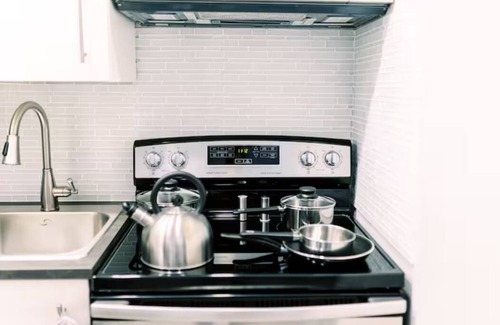 Lauderdale Harbours Apartamento | Gorgeous & Comfy 1 BD APT Pool-Parking-Kitchen