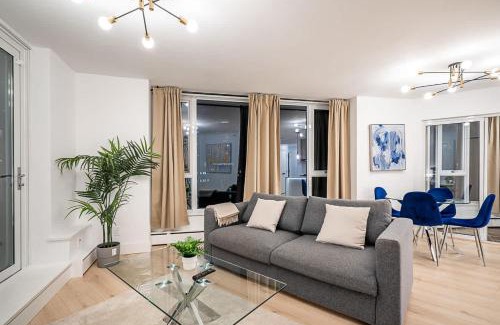 Crosstown Apartamento | Gorgeous Downtown Unit with City Views