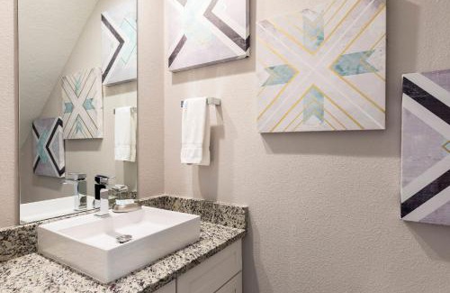 West Kissimmee Casa | Gorgeous Dream Villa 5 min to Disney