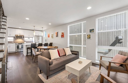 Green Lake Casa | Gorgeous Eco-Friendly Home in Green Lake