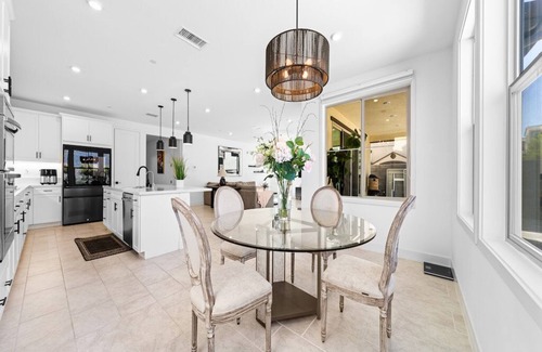 San Juan Capistrano Casa | Gorgeous estate with AC in Mission Viejo - 5 bedrooms available