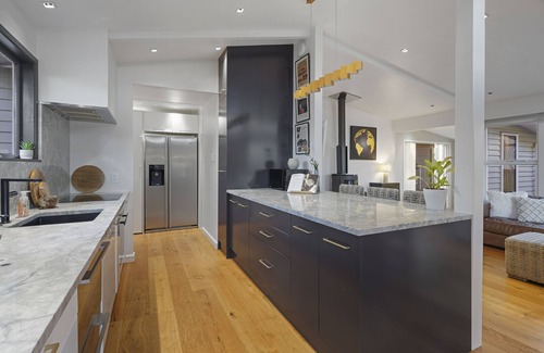 Glendowie Apartamento | Gorgeous Family Home-Fully Fenced & Toys