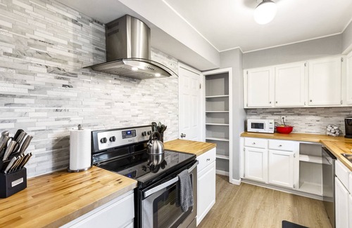 Brighton Casa | Gorgeous Four Bedroom Secluded Getaway