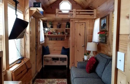 Georgia Coast Casa | Gorgeous Georgia Tiny Home for a Couples Retreat