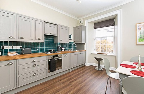 West End Apartamento | Apartamento de Georgia magnífica en el corazón del centro de la ciudad de Edimburgo.