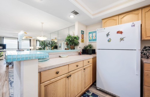 Navarre Beach Condominio | Gorgeous Gulf Front Beach Oasis - Emerald Surf #302