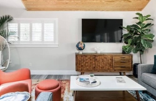 Historic District Casa | Gorgeous Hideaway with pool in Historic Downtown NSB