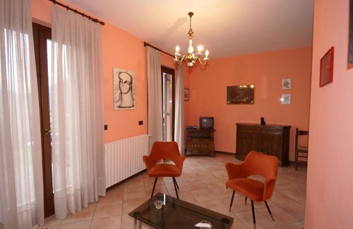 Crone Casa | Gorgeous Holiday Home near Idro with Private Terrace