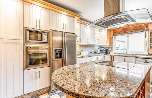Torrequebrada Casa | Preciosa casa en Benalmádena con sauna