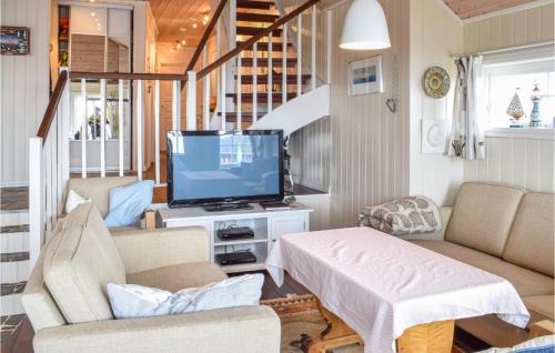 Selbjorn Casa | Gorgeous Home In Bekkjarvik With Wifi