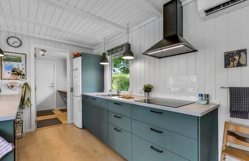 Hvidbjerg Strand Casa | Hermosa casa en Børkop con cocina