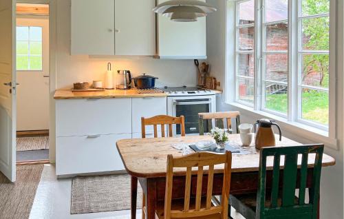 Nesset Casa | Gorgeous Home In Eikesdal - N28170