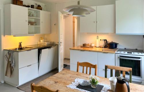 Nesset Casa | Gorgeous Home In Eikesdal - N28170