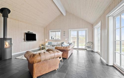 Ordrup Casa | Gorgeous Home In Fårevejle With Kitchen