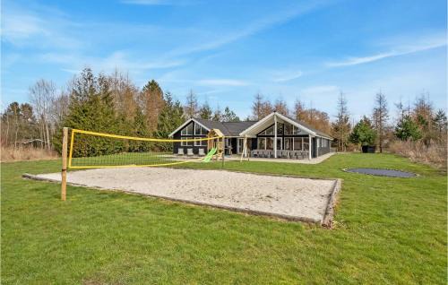 Fjellerup Casa | Gorgeous Home In Glesborg With Sauna