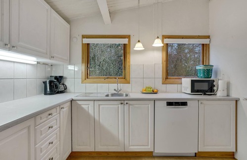 Hojby Casa | Preciosa casa en Højby con cocina