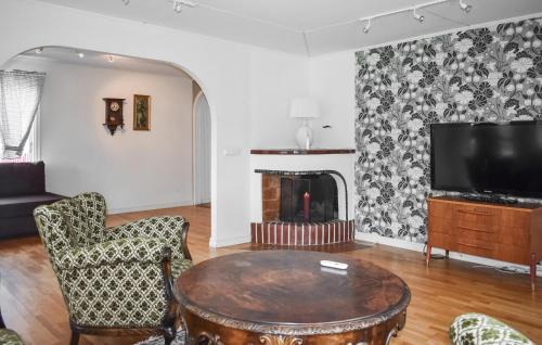 Rodeby Casa | Gorgeous Home In Holmsjö With Lake View