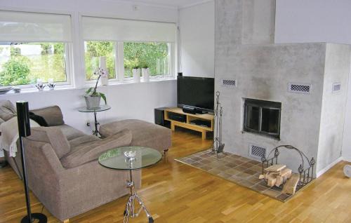 Huskvarna Casa | Gorgeous Home In Huskvarna With Wifi