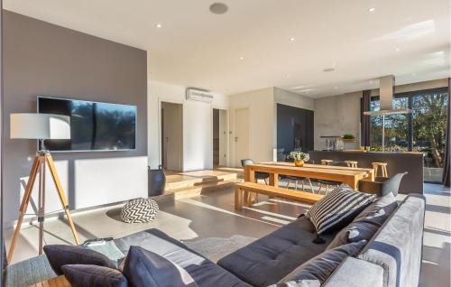 Sestanovac Casa | Gorgeous Home In Katuni With Wifi