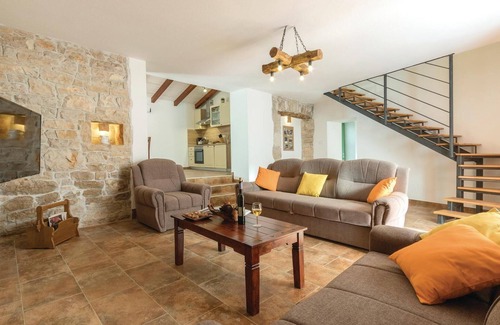 Mali Vareski Casa | Preciosa casa en Krnica