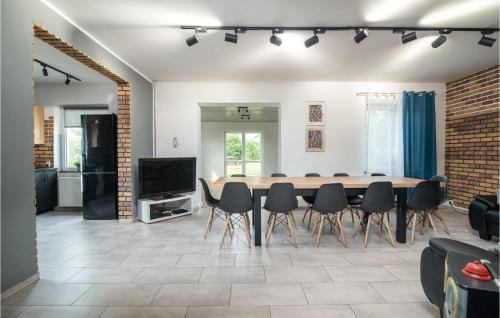 Suleczyno Casa | Gorgeous Home In Miciszewice With Wifi